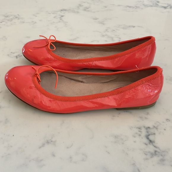 Bloch flats. Orangey pink. Size 7.5 - Picture 2 of 2